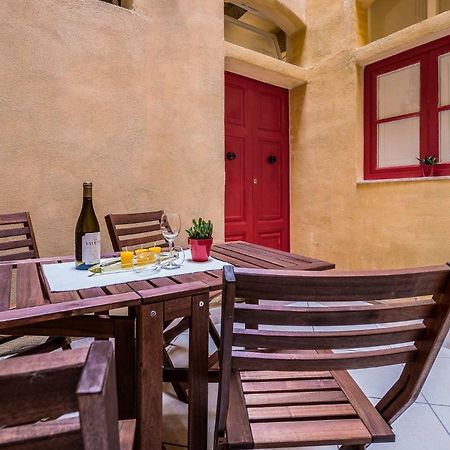 Valletta Main Street Apartment Valeta Exterior foto