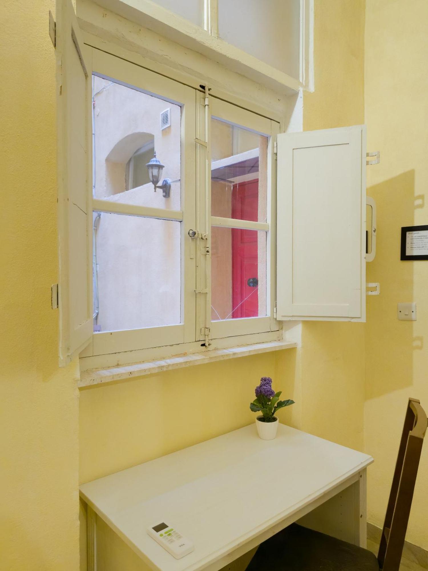 Valletta Main Street Apartment Valeta Exterior foto