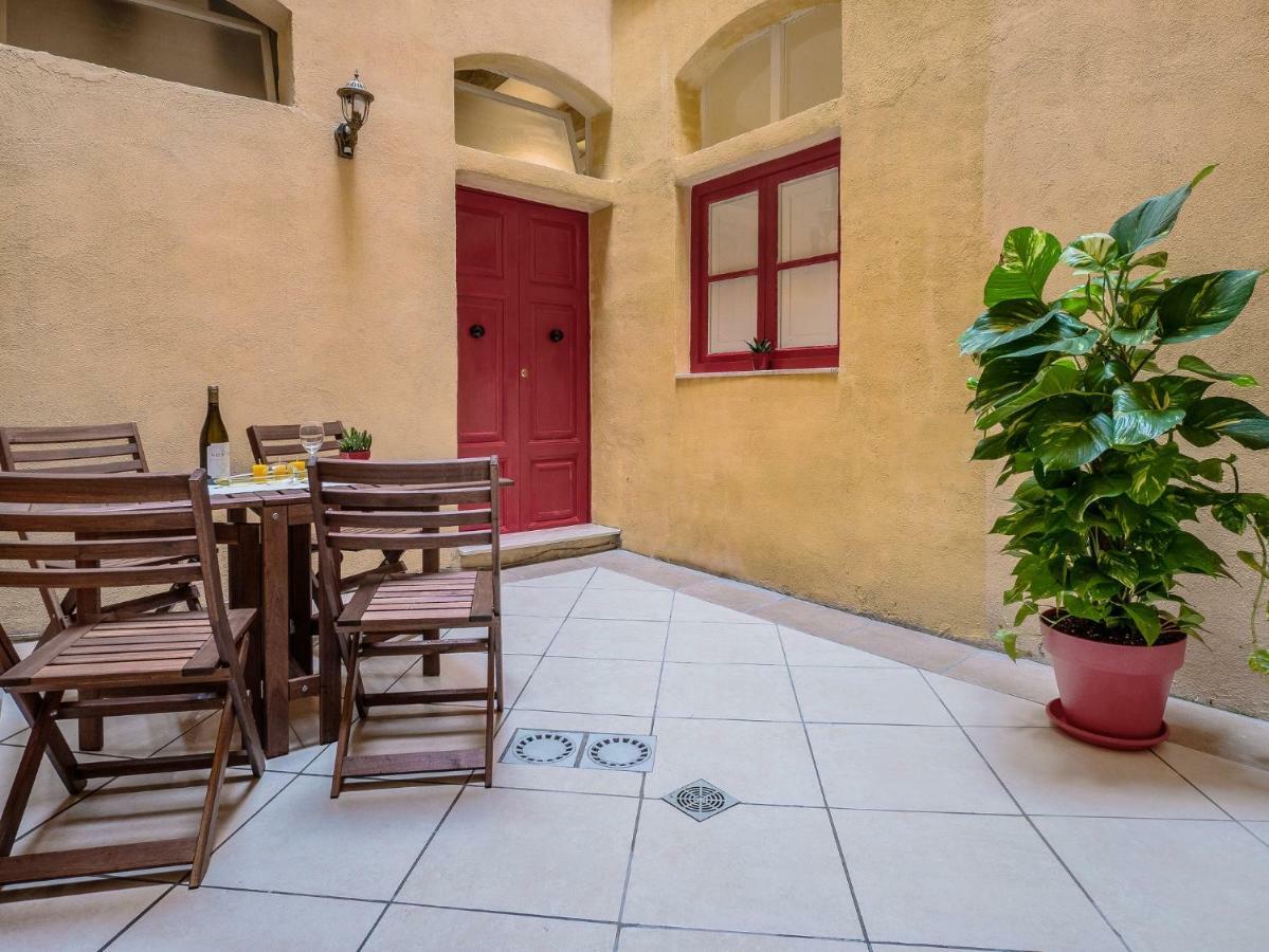 Valletta Main Street Apartment Valeta Exterior foto
