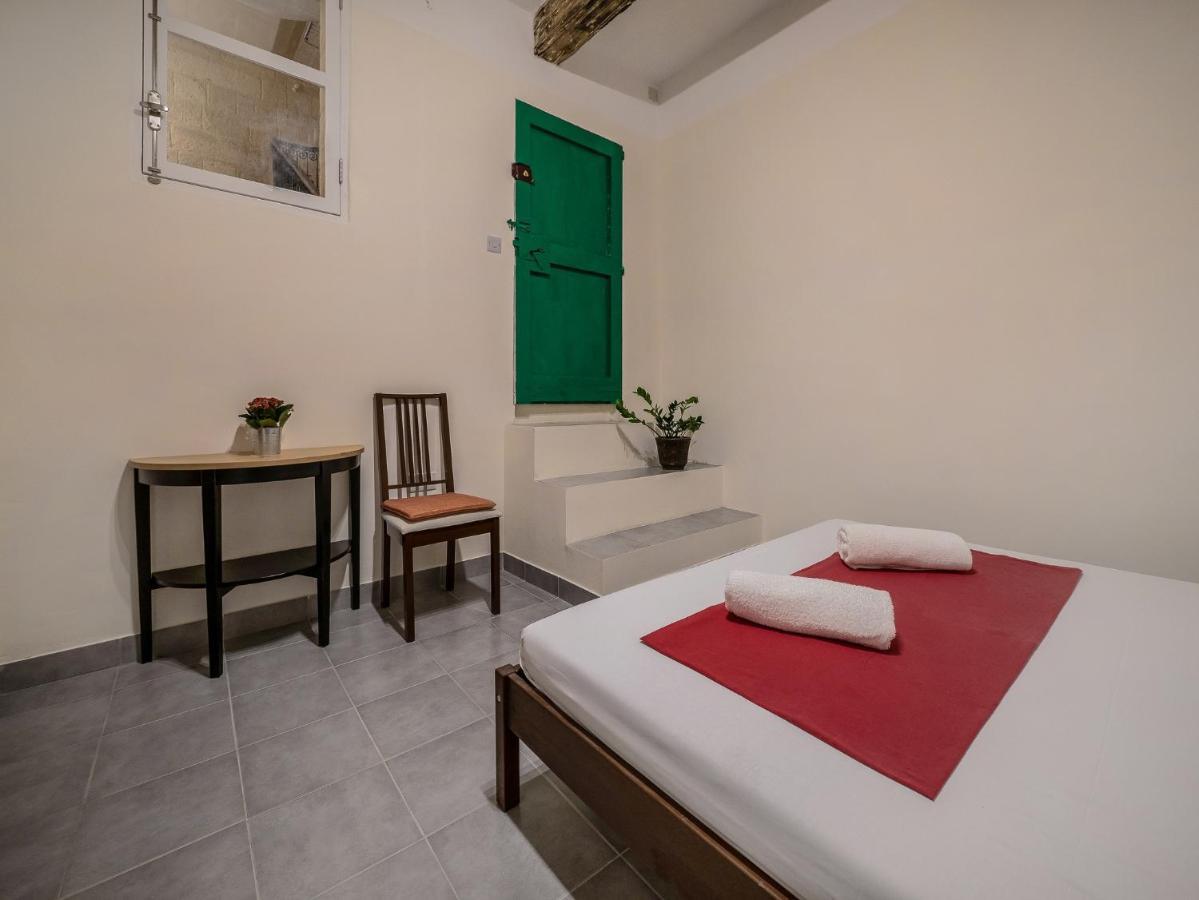 Valletta Main Street Apartment Valeta Exterior foto